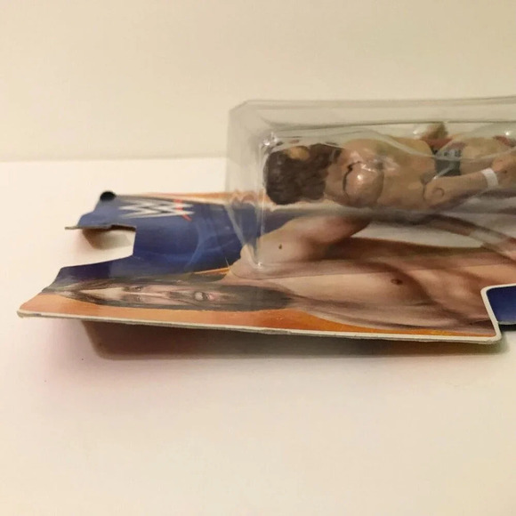 WWE 2014 Daniel Bryan Superstar 37 Mattel  Action Figure Damaged Box - Picture 8 of 16